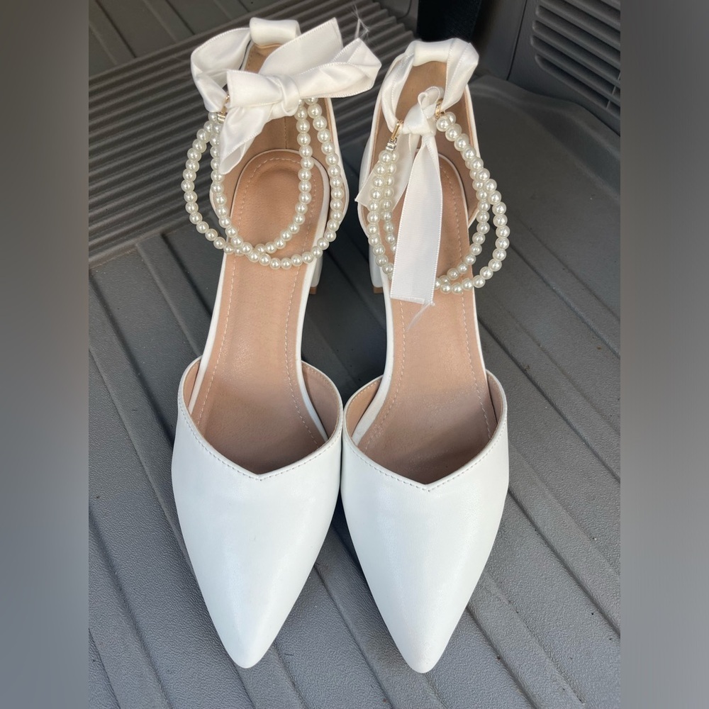 Women’s heels size 37